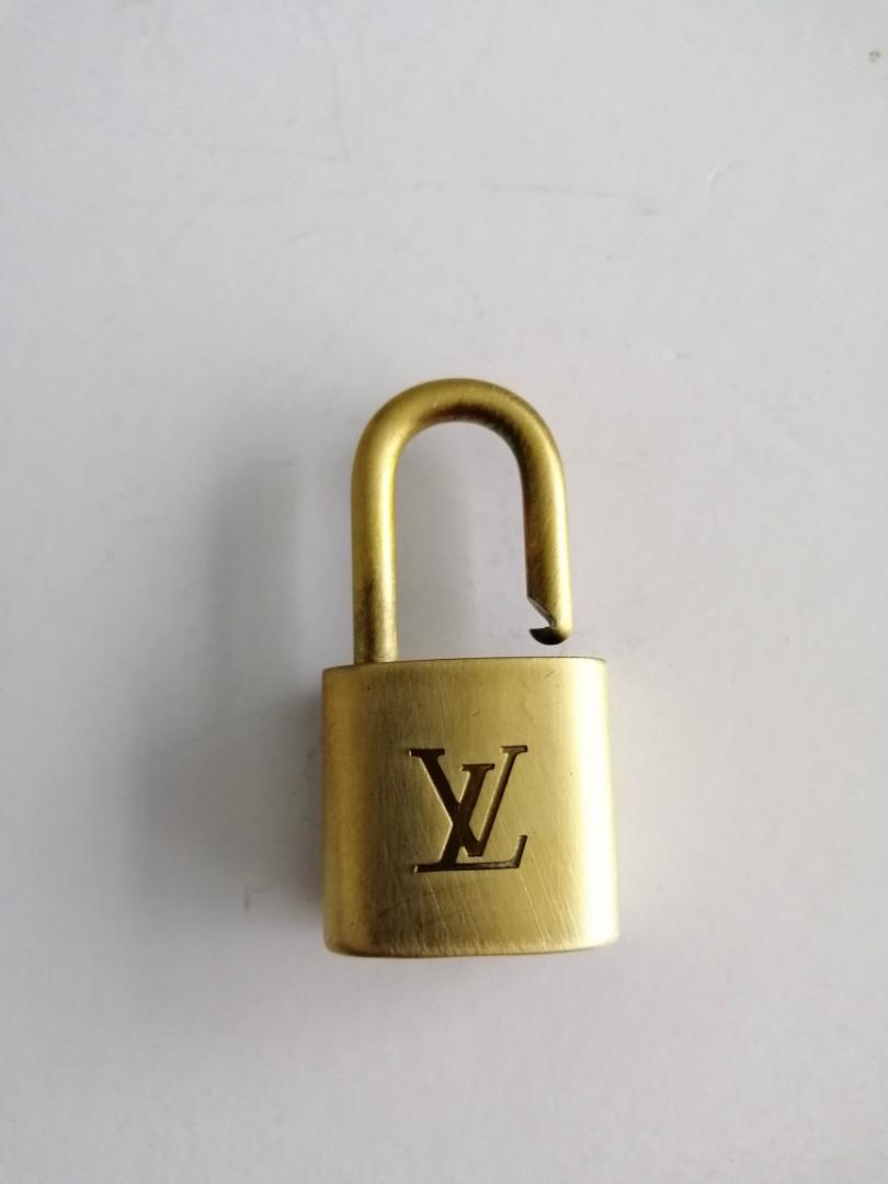 Louis Vuitton Paris Made France Heavy Vintage Lock And Keys Vintage Retro  313