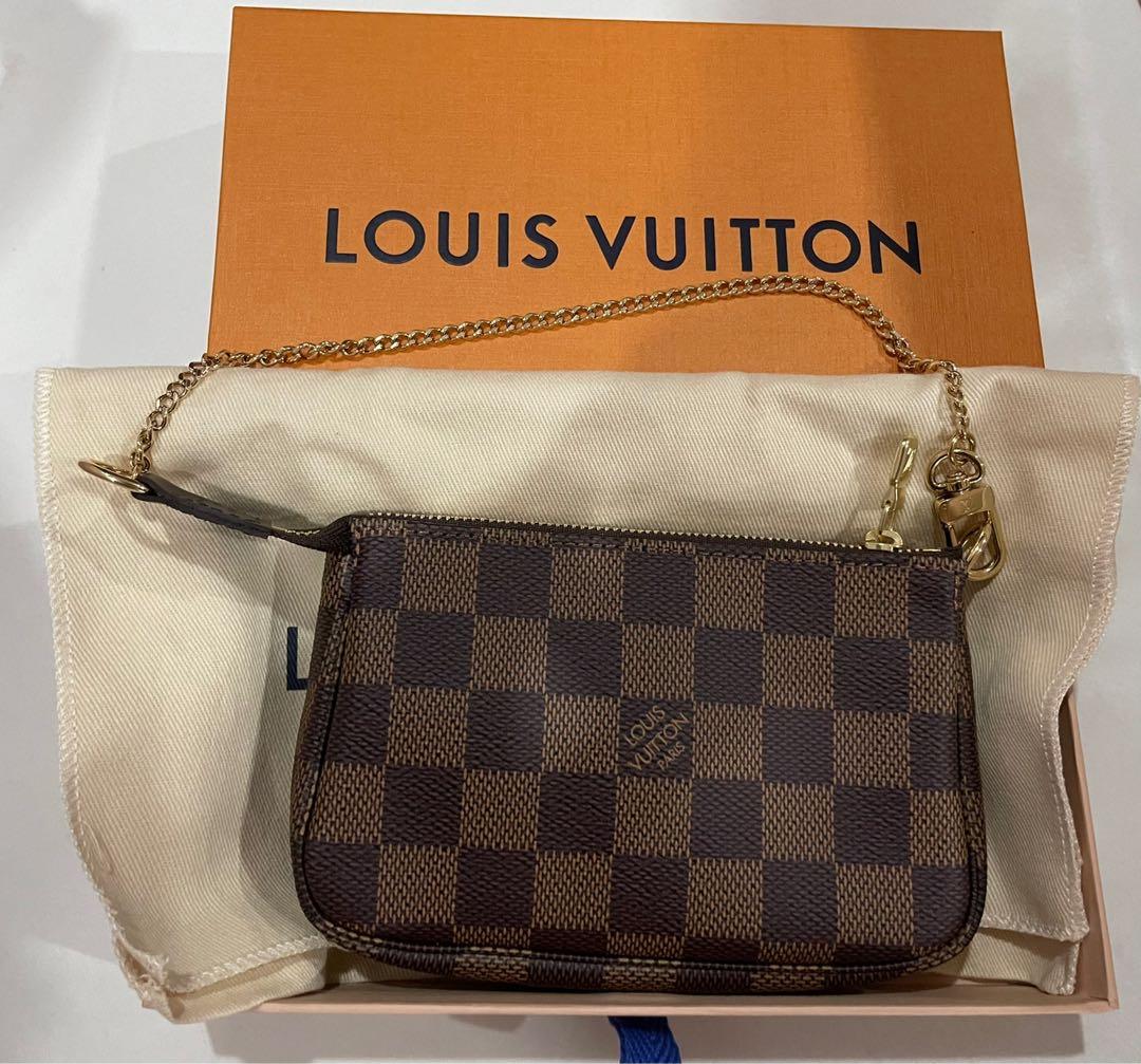 Preloved authentic Louis Vuitton LV mini pochette accessories damier azur,  Luxury, Bags & Wallets on Carousell