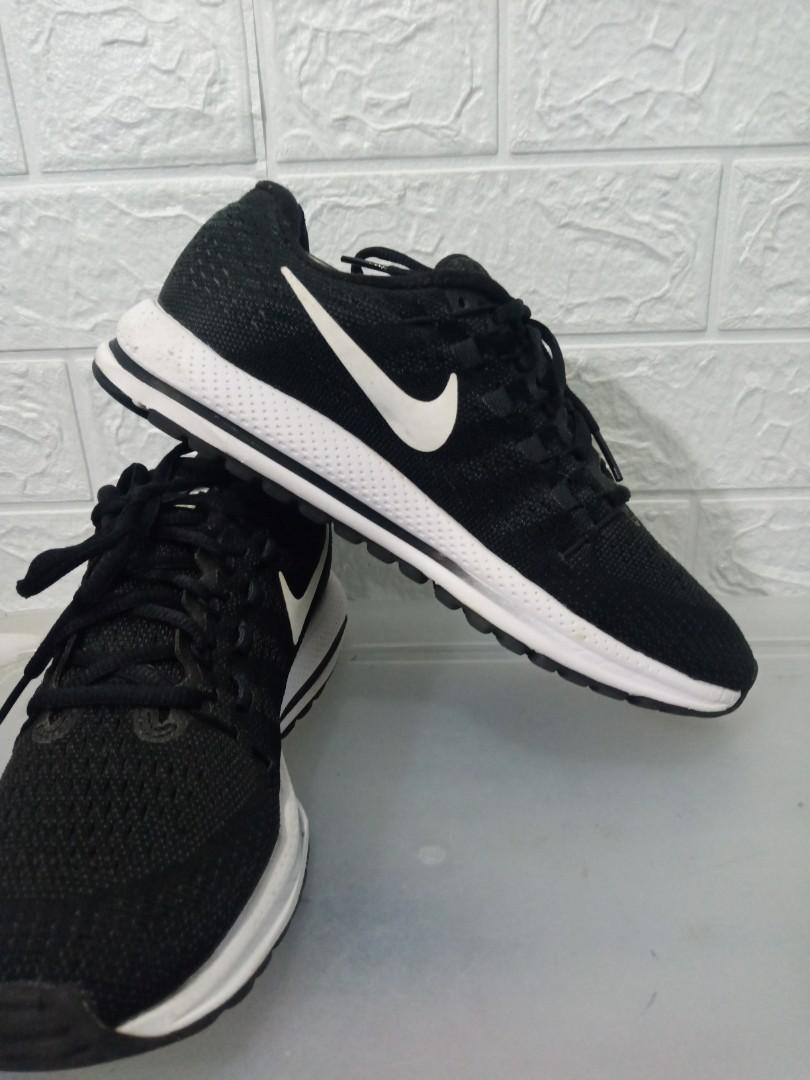 womens nike vomero 12
