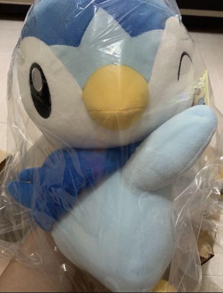 oversized piplup