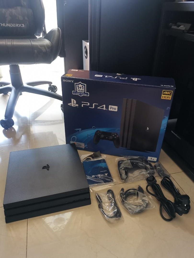 Ps4 pro outlet second
