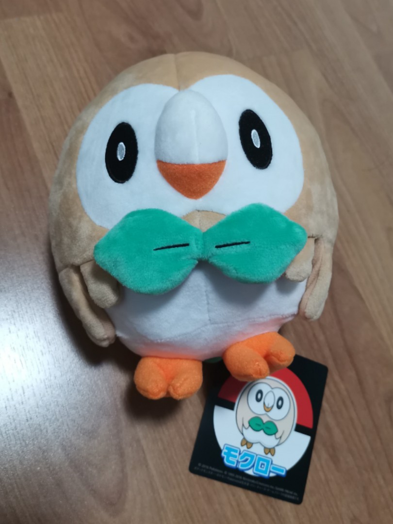 Rowlet outlet pokemon center