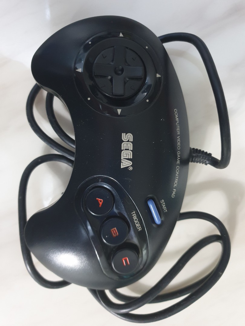 Sega controller, Video Gaming, Gaming Accessories, Controllers on Carousell