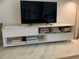 (Category: ) located in . Submitted by michelevanla (Listing ID 1050209026, Image 1). Description: .