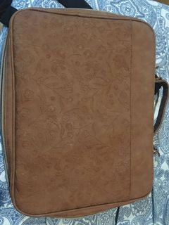 (Category: ) located in . Submitted by preloved014 (Listing ID 1050313124, Image 1). Description: .