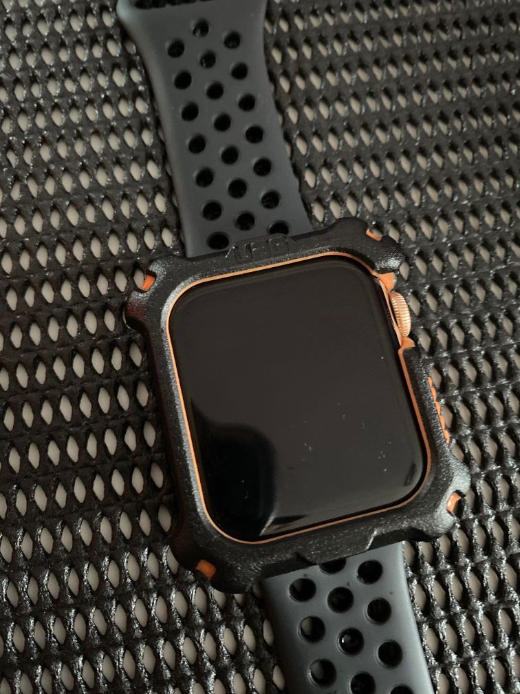 Apple watch uag case new arrivals