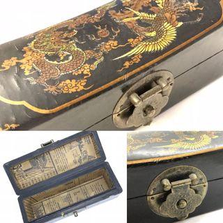 Vintage Chinese Lacquered Box Dragon Phoenix Motif