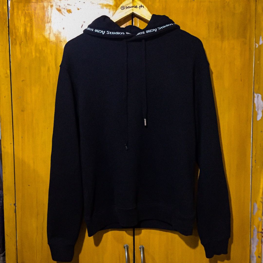 acne studios neck logo