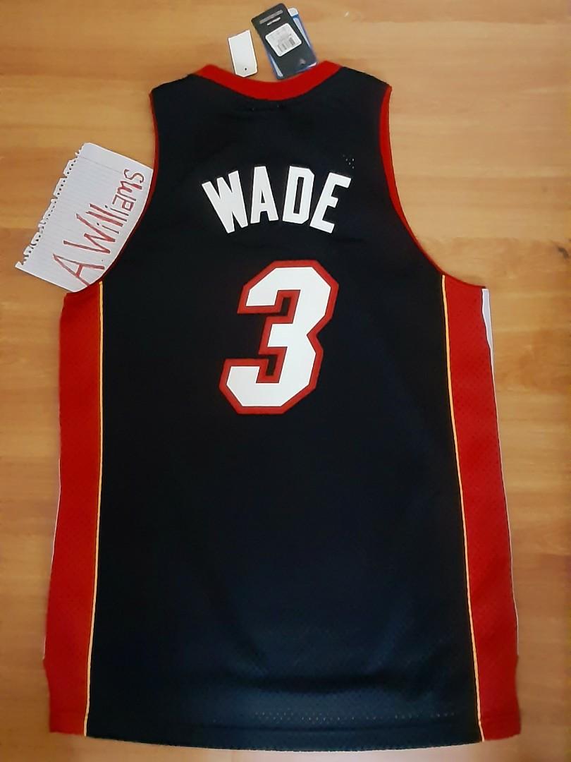 Adidas Miami Heat Dwyane Wade jersey Men s Fashion Activewear on