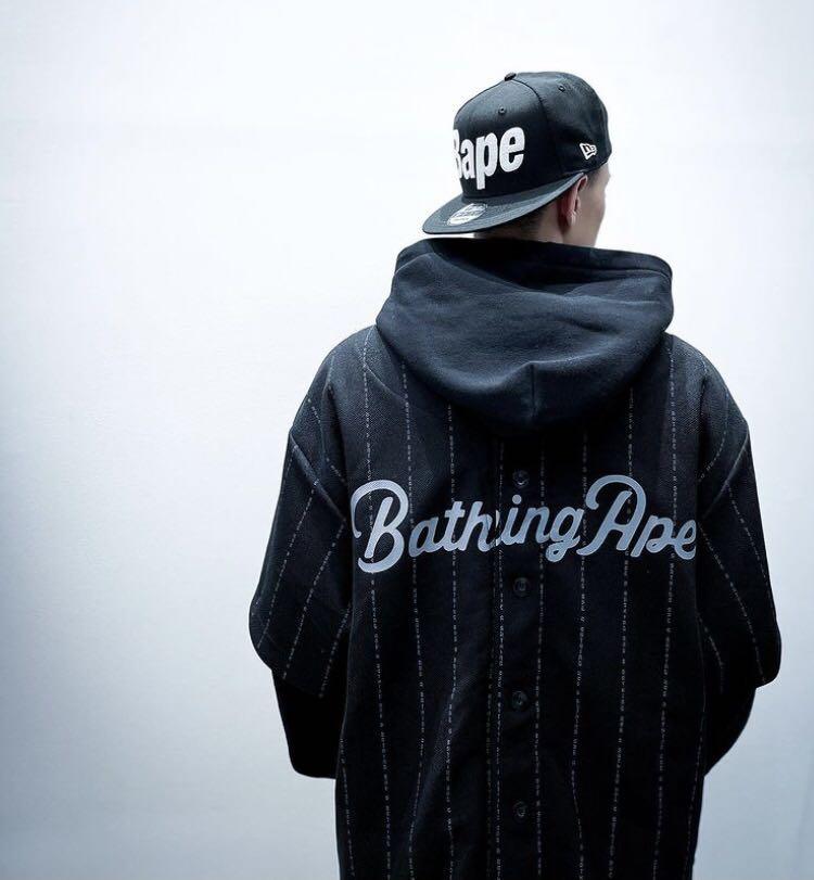 supreme backwards logo hoodie