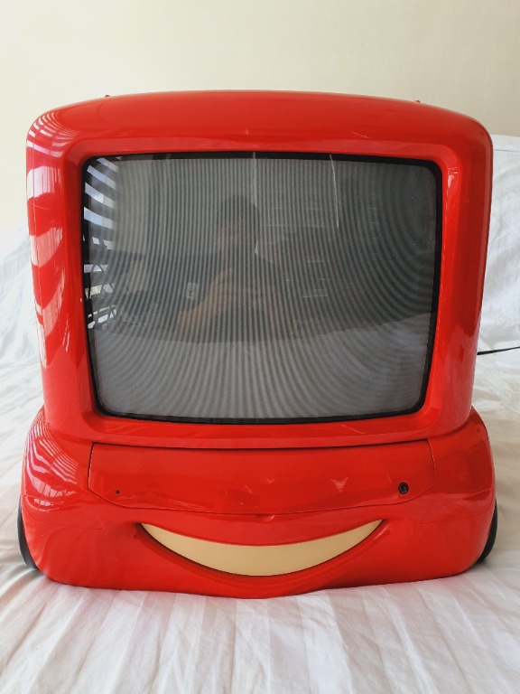 Disney Cars Lightning McQueen Retro 13" CRT TV, Audio, Portable Audio