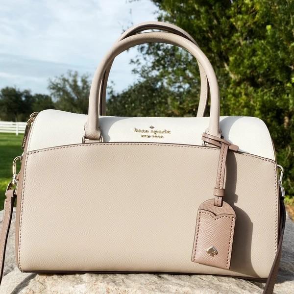 devyn colorblock medium duffel