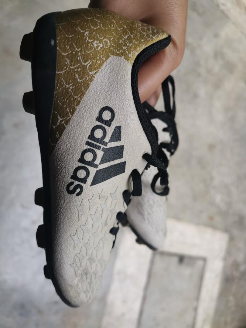 adidas soccer boots kids