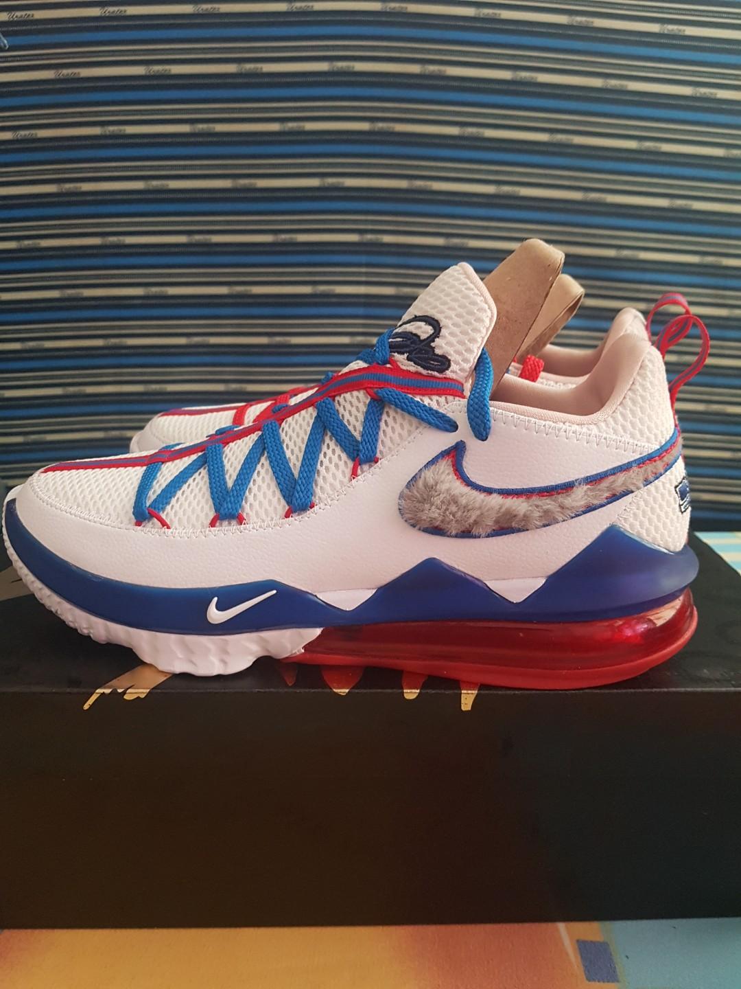 lebron xvii tune squad