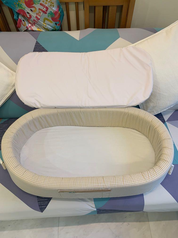 Lulyboo co sleeper top