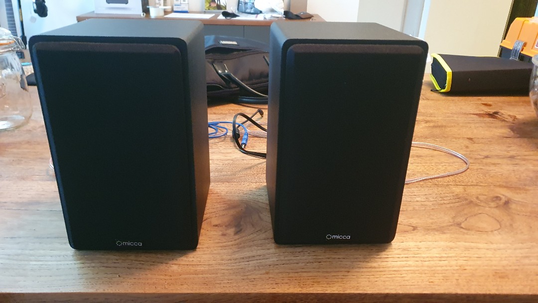 Micca PB42X Powered Bookshelf Speakers with 4Inch Carbon Fiber Woofer