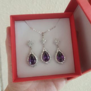 (Category: ) located in . Submitted by queeniegem (Listing ID 1050455893, Image 1). Description: .