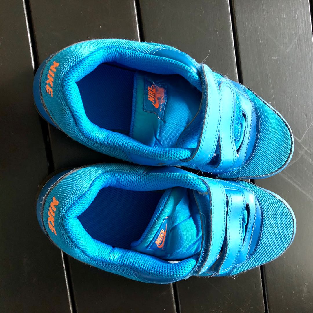 Nike boy running shoes, Babies & Kids, Babies & Kids Fashion on Carousell
