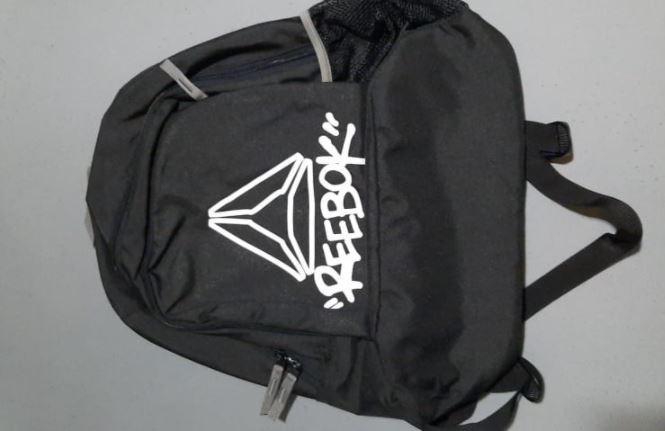 ORIGINAL - Reebok Backpack Bag, Black (Category: Backpacks) located in Paranaque City. Submitted by enzokaizen13 (Listing ID 1050627979, Image 1). Description: ORIGINAL - Reebok Backpack Bag, Black.