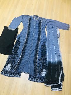 （分類：）位於 。 由 haazeel 提交（商品編號 1045761135，圖片 1）。簡介： 。