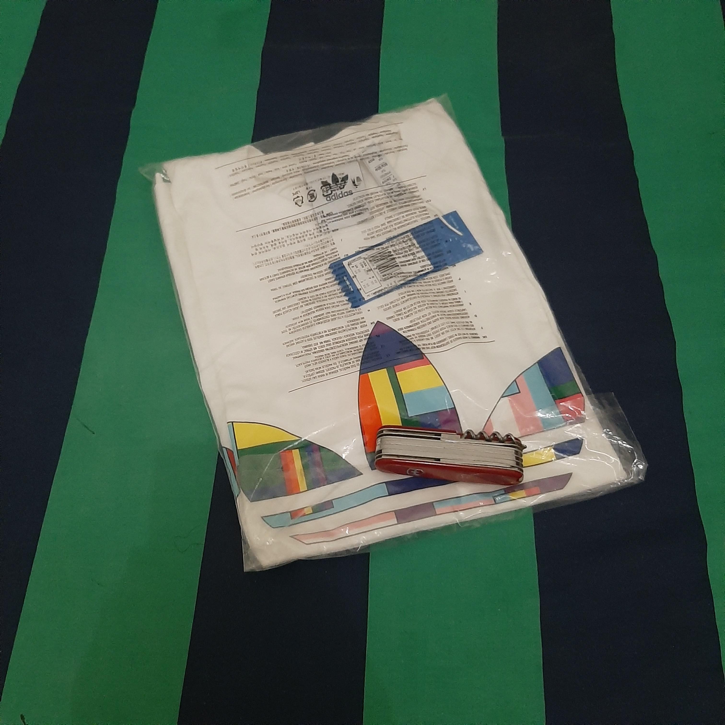 Adidas flag fill tee on sale