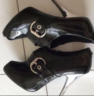 (Category: ) located in . Submitted by gracejes (Listing ID 1050528630, Image 1). Description: .