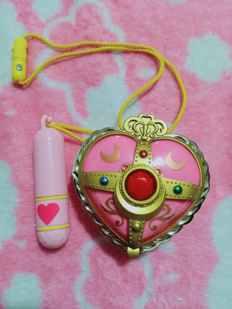 SAILOR MOON HEART MOON BROOCH SAILORMOON Hobbies