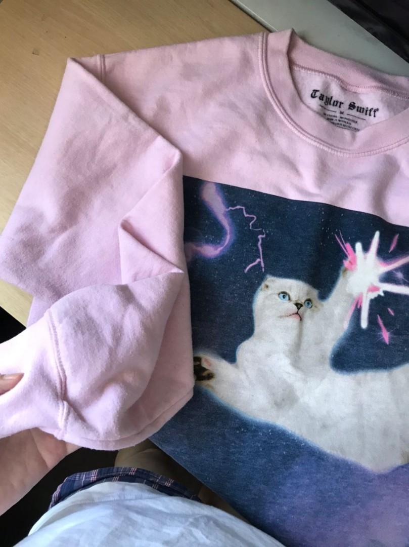 Taylor Swift Merideth Pink Crop Sweatshirt