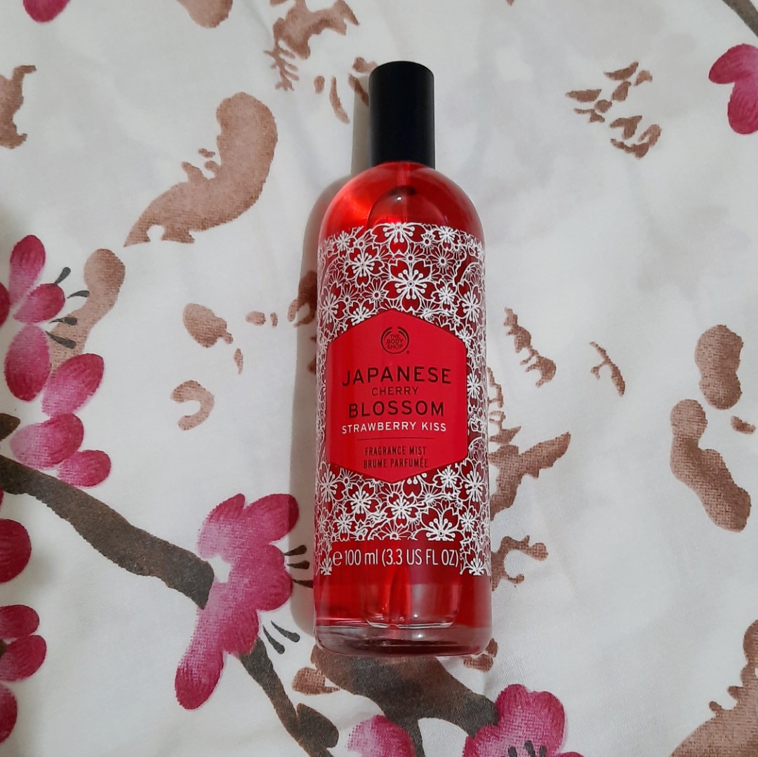 The Body Shop Japanese Cherry Blossom Strawberry Kiss Fragrance Mist
