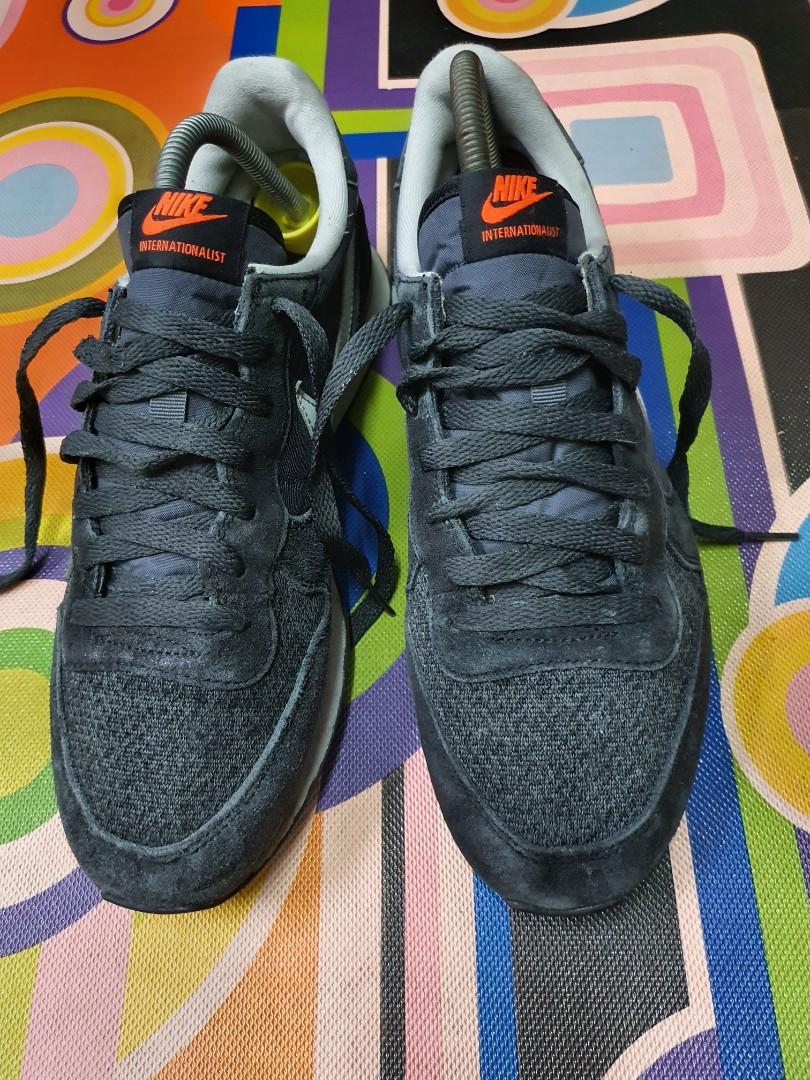 Vintage nike internationalist Men s Fashion Footwear Sneakers
