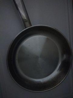 WMF frying pan 25cm diameter