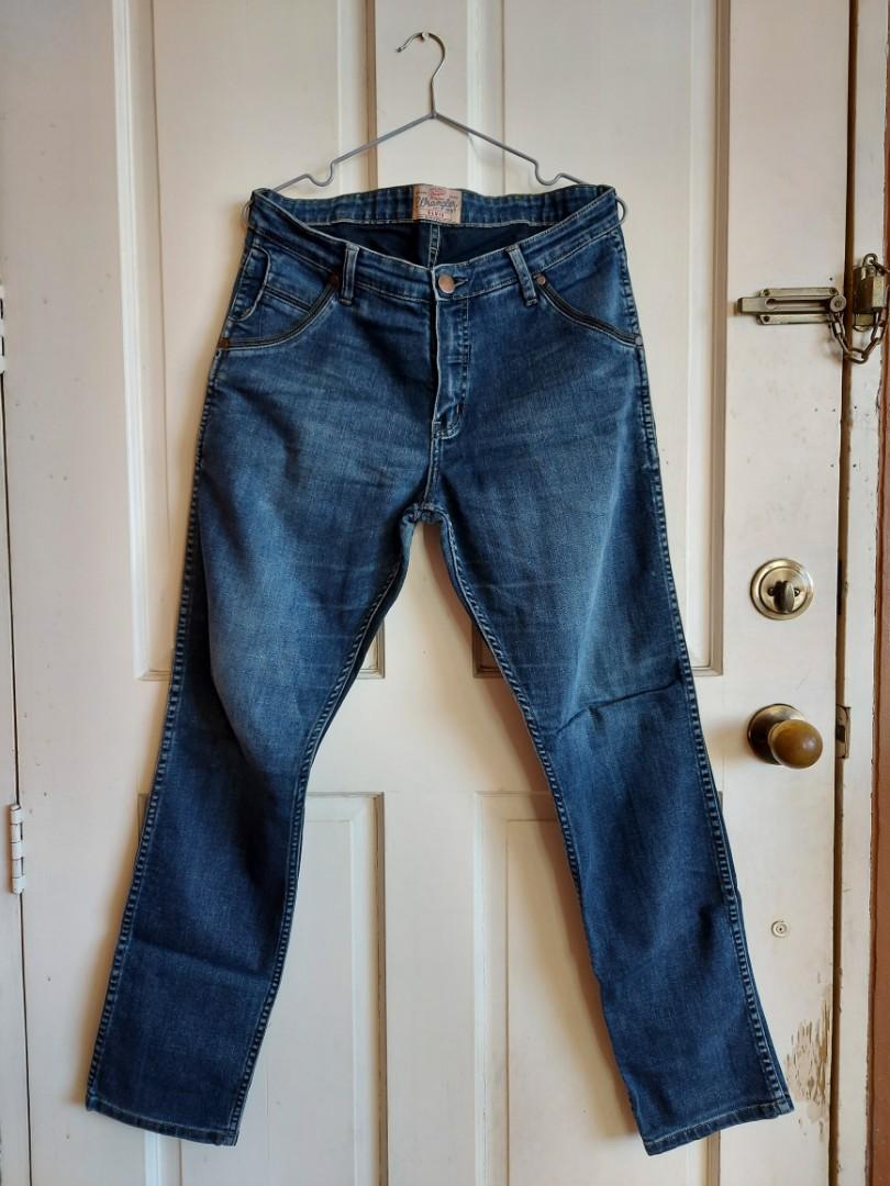 wrangler jeans shop near me