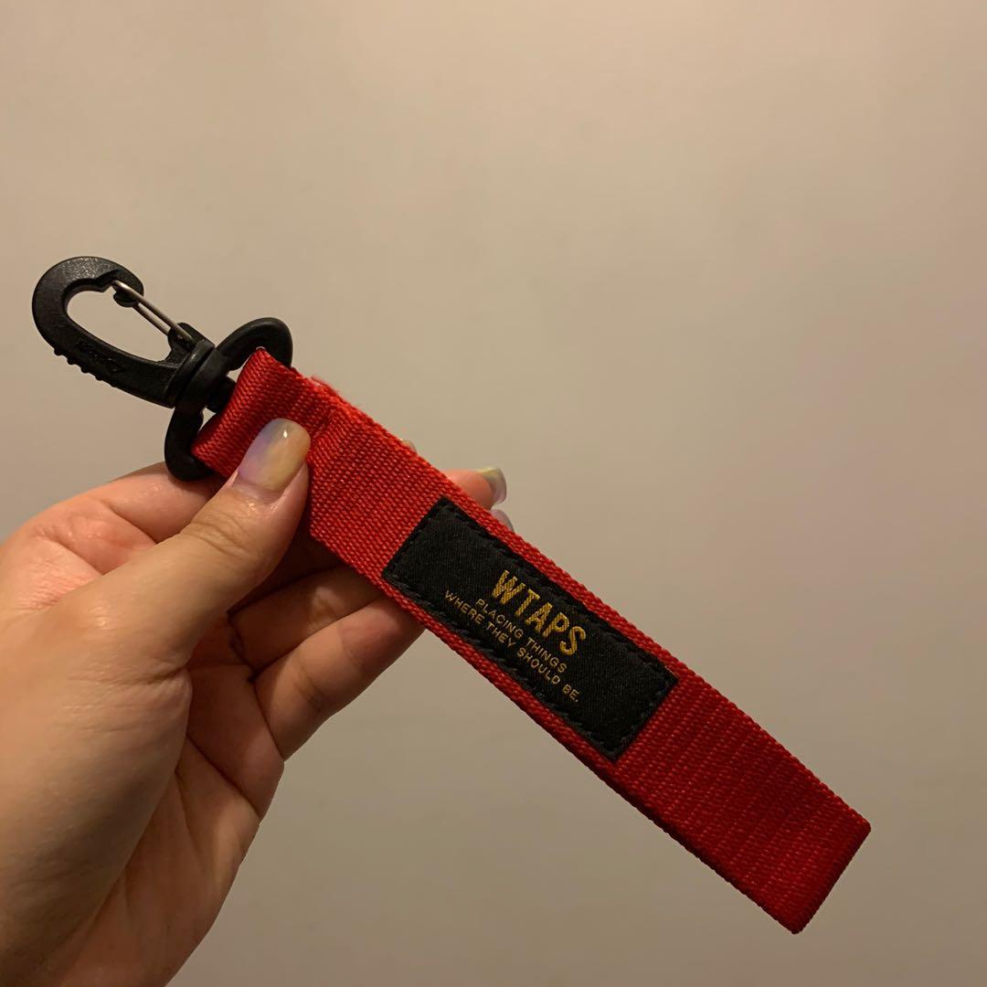 WTAPS Keychain, 男裝, 手錶及配件, 冷帽- Carousell