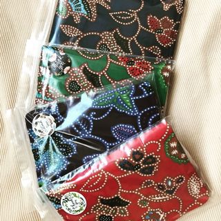 （分類：）位於 。 由 batikcraftt 提交（商品編號 1050889288，圖片 1）。簡介： 。