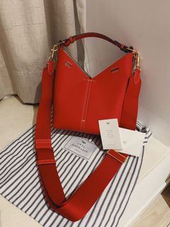 （分類：）位於 。 由 bon.j.ch 提交（商品編號 1050696114，圖片 1）。簡介： 。