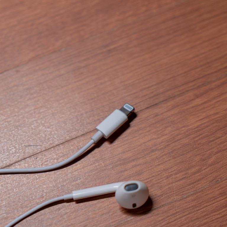 Harga earphone iphone clearance 7 original ibox