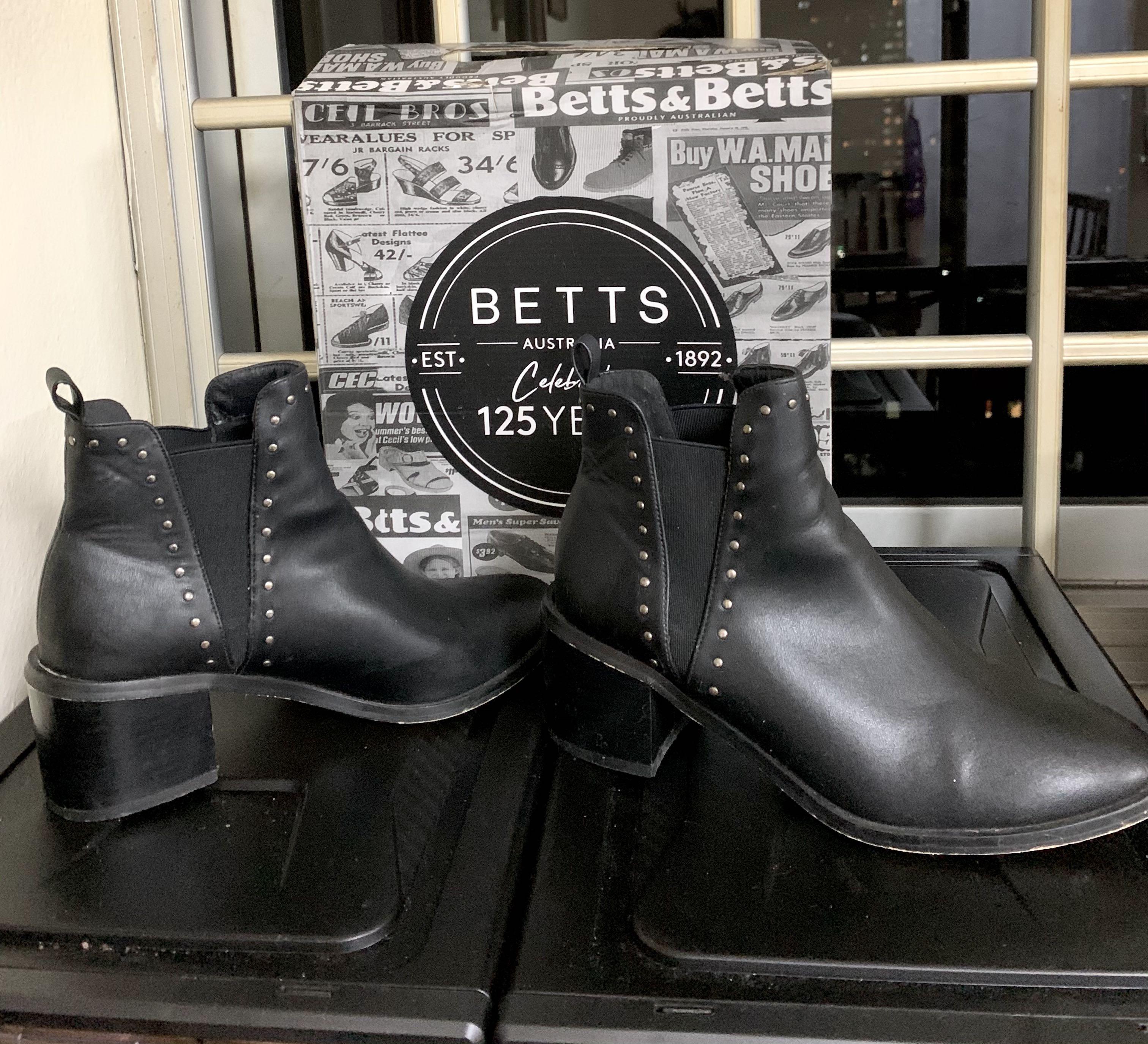 Betts 2025 boots sale