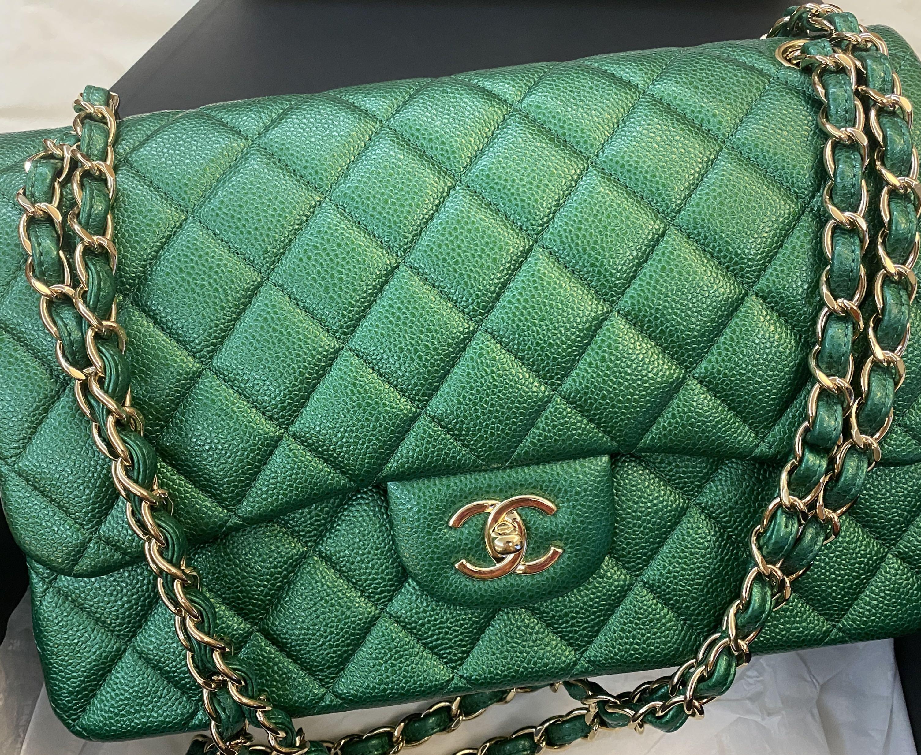 Chanel AP3238 Flap Chain Bag With Handle Green Calfskin Gold in