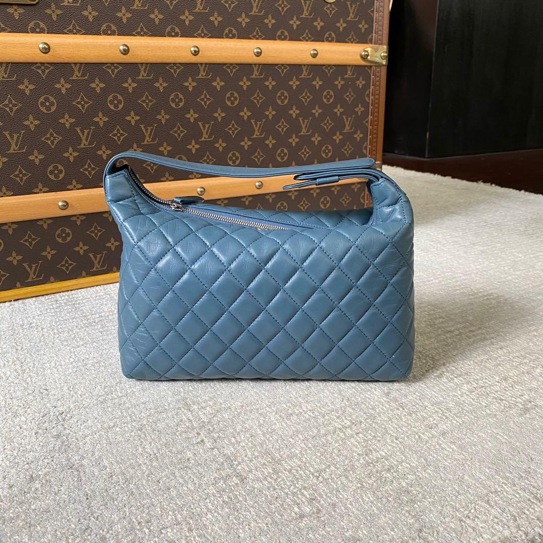 Affordable chanel 22 tote For Sale, Bags & Wallets