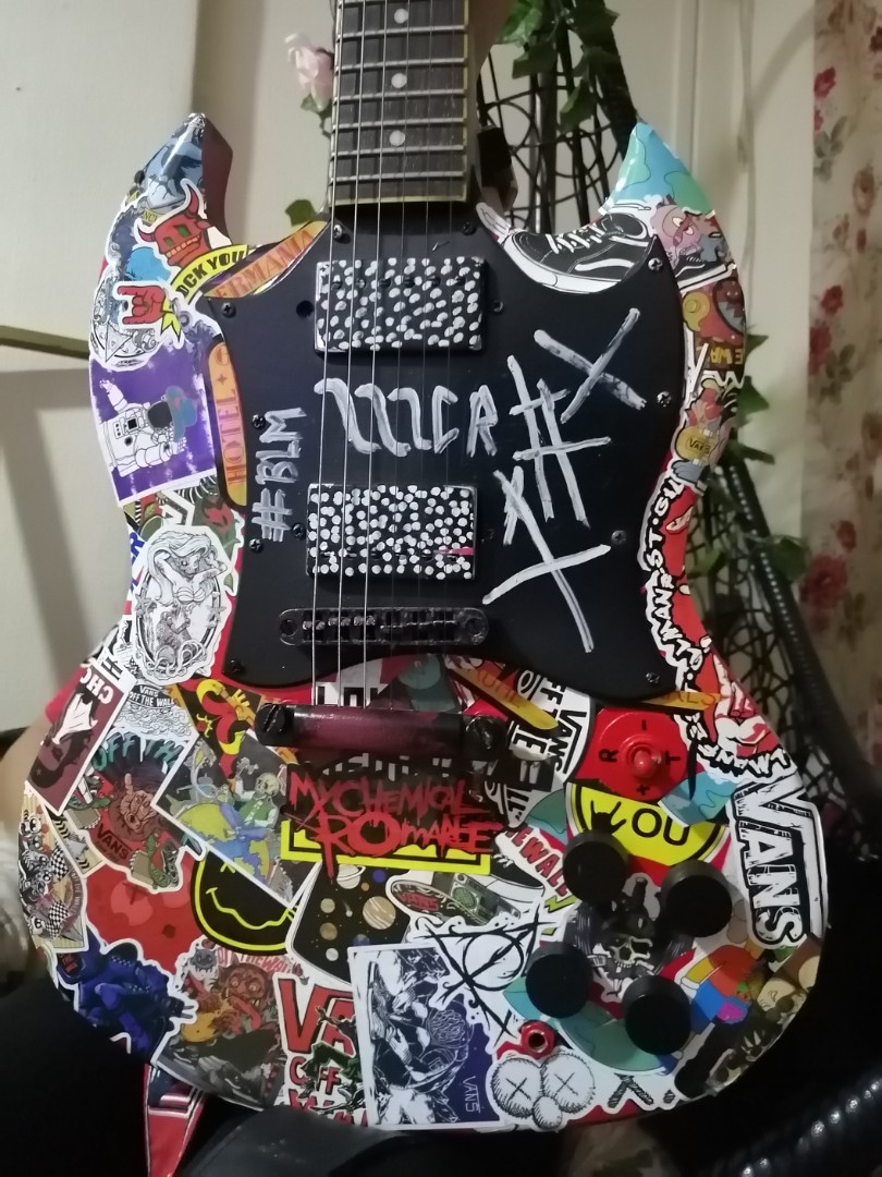 Sticker Bomb Electric Guitar, Hobbies & Toys, Music & Media, Musical