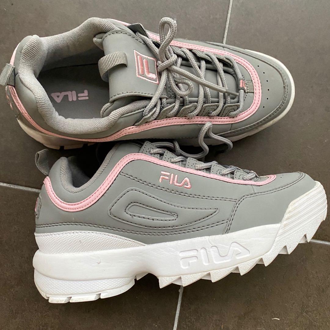 Grey and shop pink fila disruptor