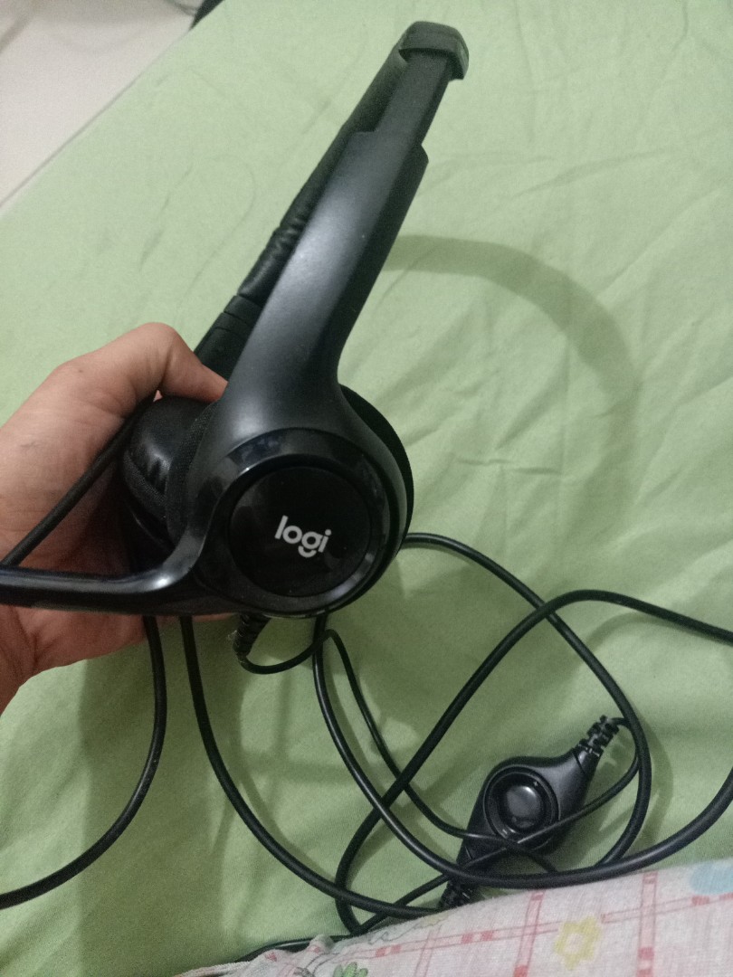 headset logi