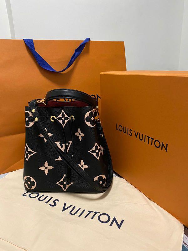 Louis Vuitton NeoNoe MM in Black Monogram Empreinte Bucket Bag