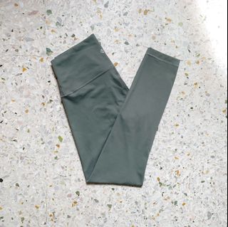 (Category: ) located in . Submitted by januinely (Listing ID 1050683069, Image 1). Description: .