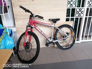 mountain bike nexus 26