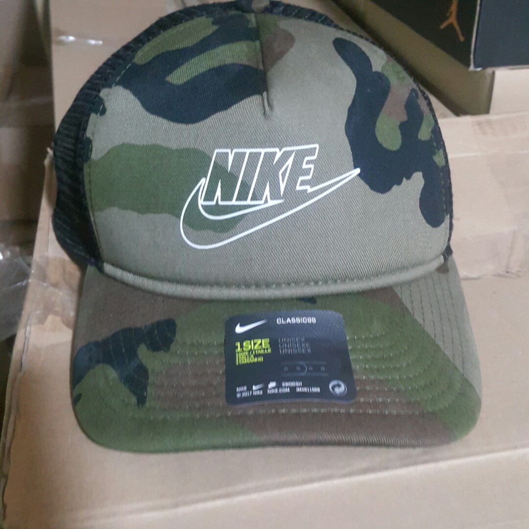 nike trucker cap green
