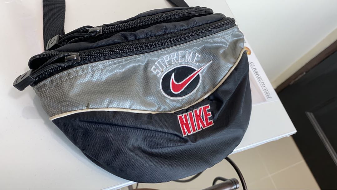 Nike supreme fanny top pack