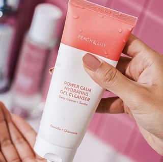 power calm hydrating gel cleanser peach and lily