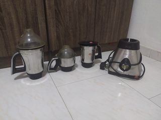 (Category: ) located in . Submitted by sanilaa (Listing ID 1050802066, Image 1). Description: .