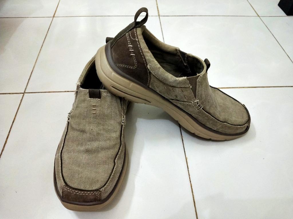 Skechers gel sales infused memory foam